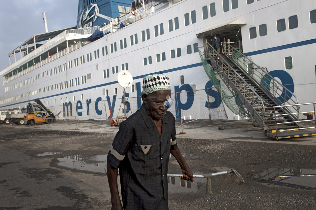 7-Mercy Ship_07
